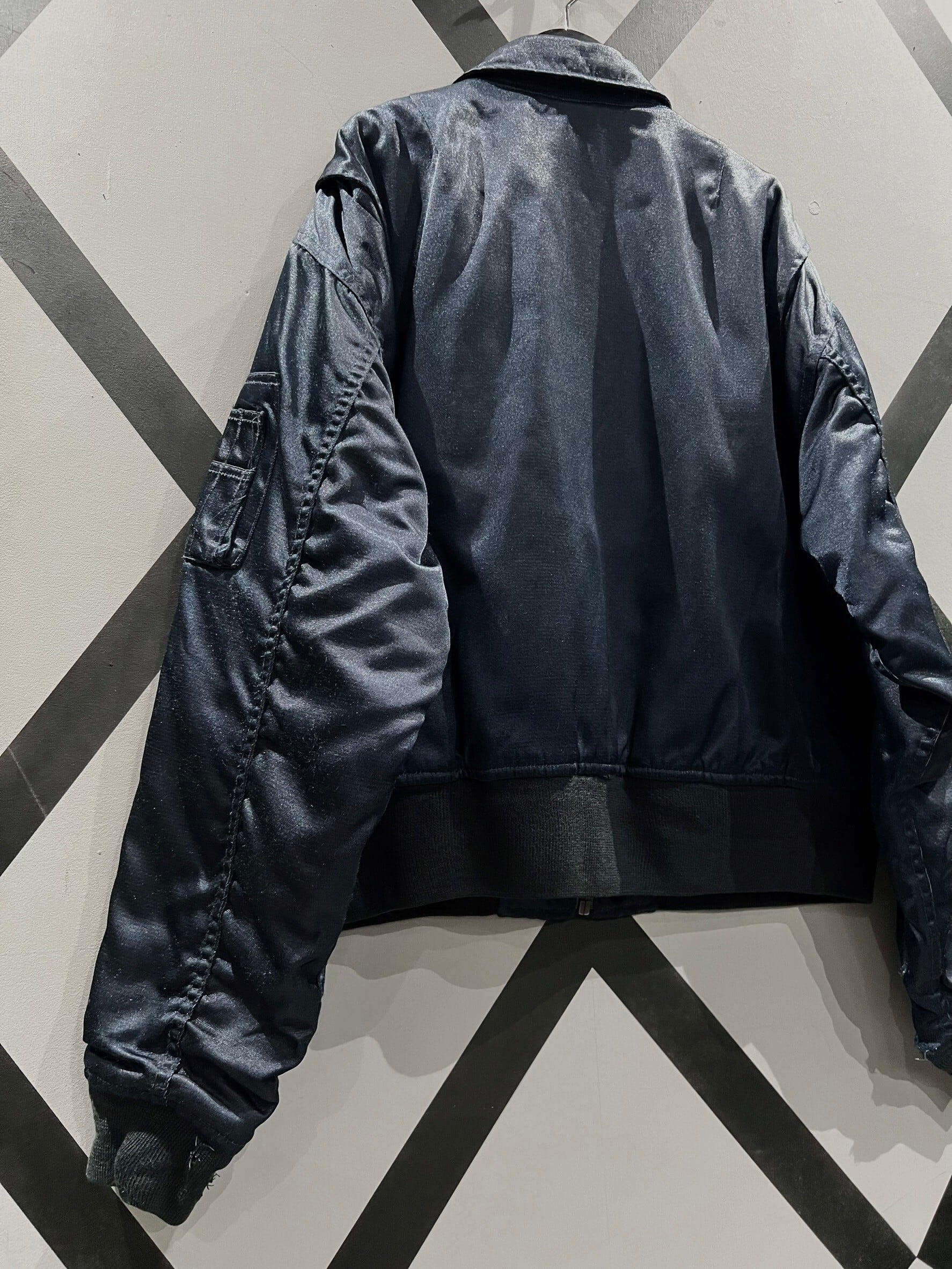 X VINTAGE】