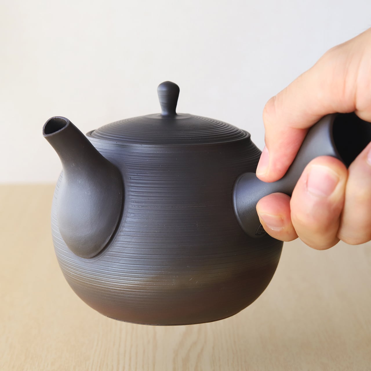 黒線彫窯変 大急須 容量：580cc 梅原廣隆（常滑焼） | にっこう生活館