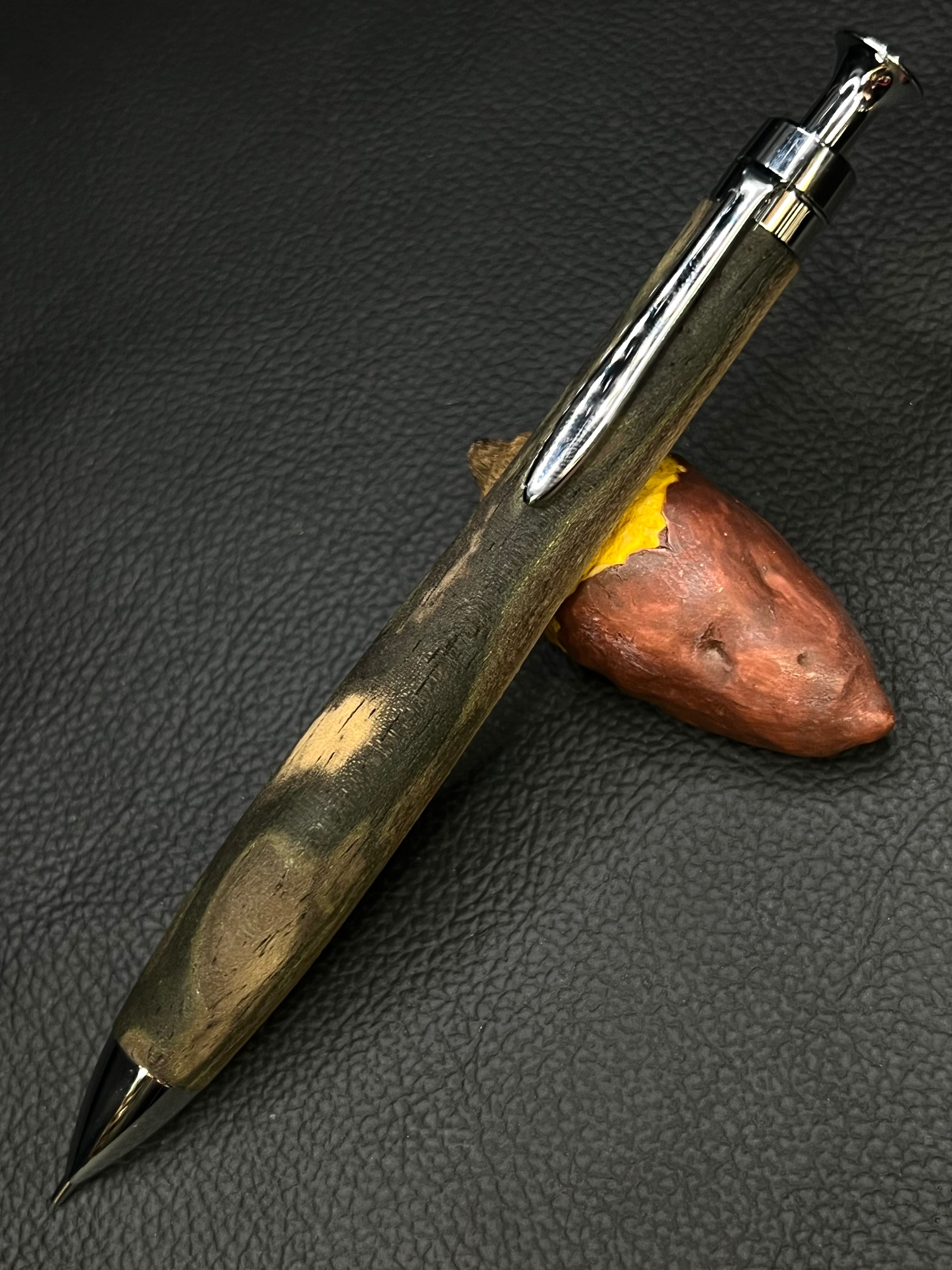 2a5e442458b9c309fe1b286449d422