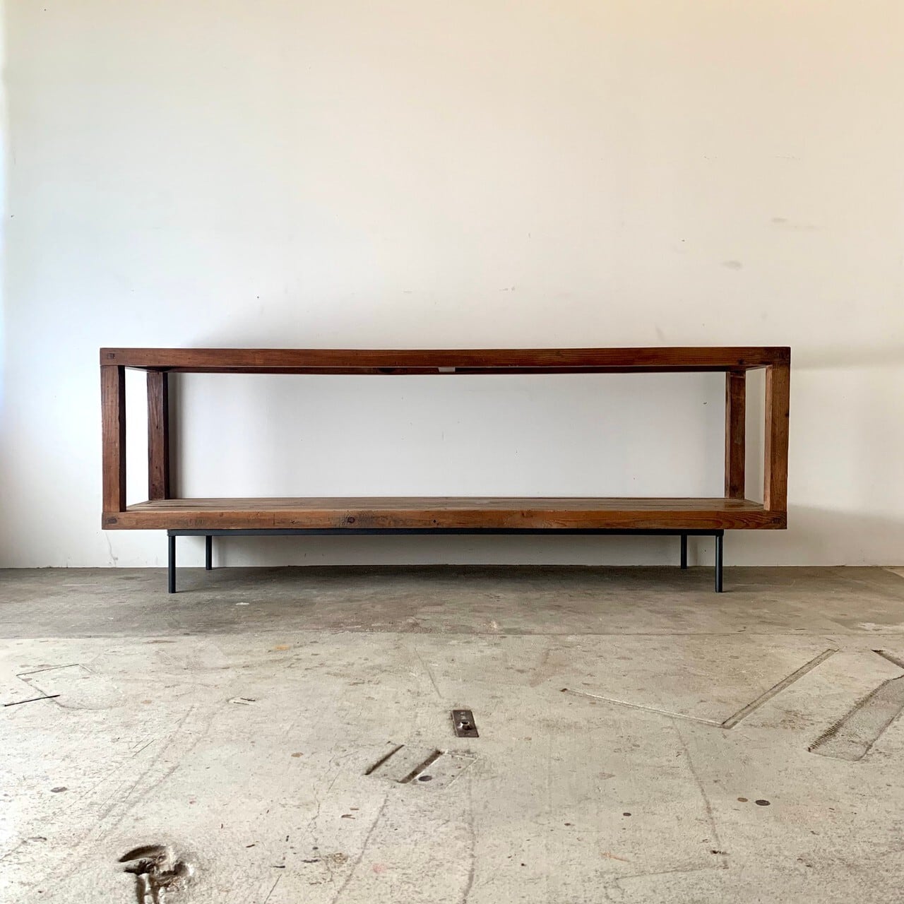 鉄脚の棚　古家具