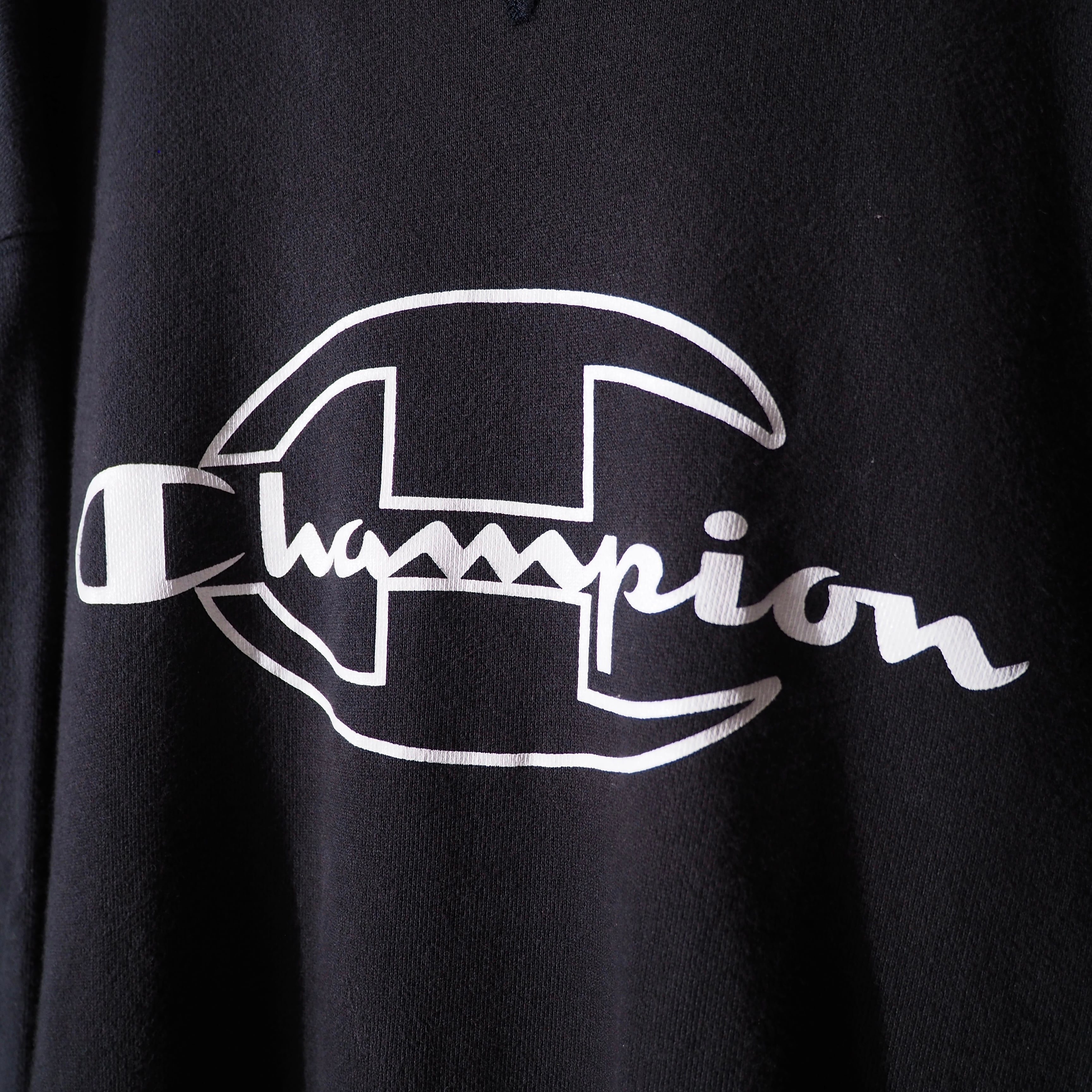 ” Champion ” logo printed sumikuro color sweat shirt