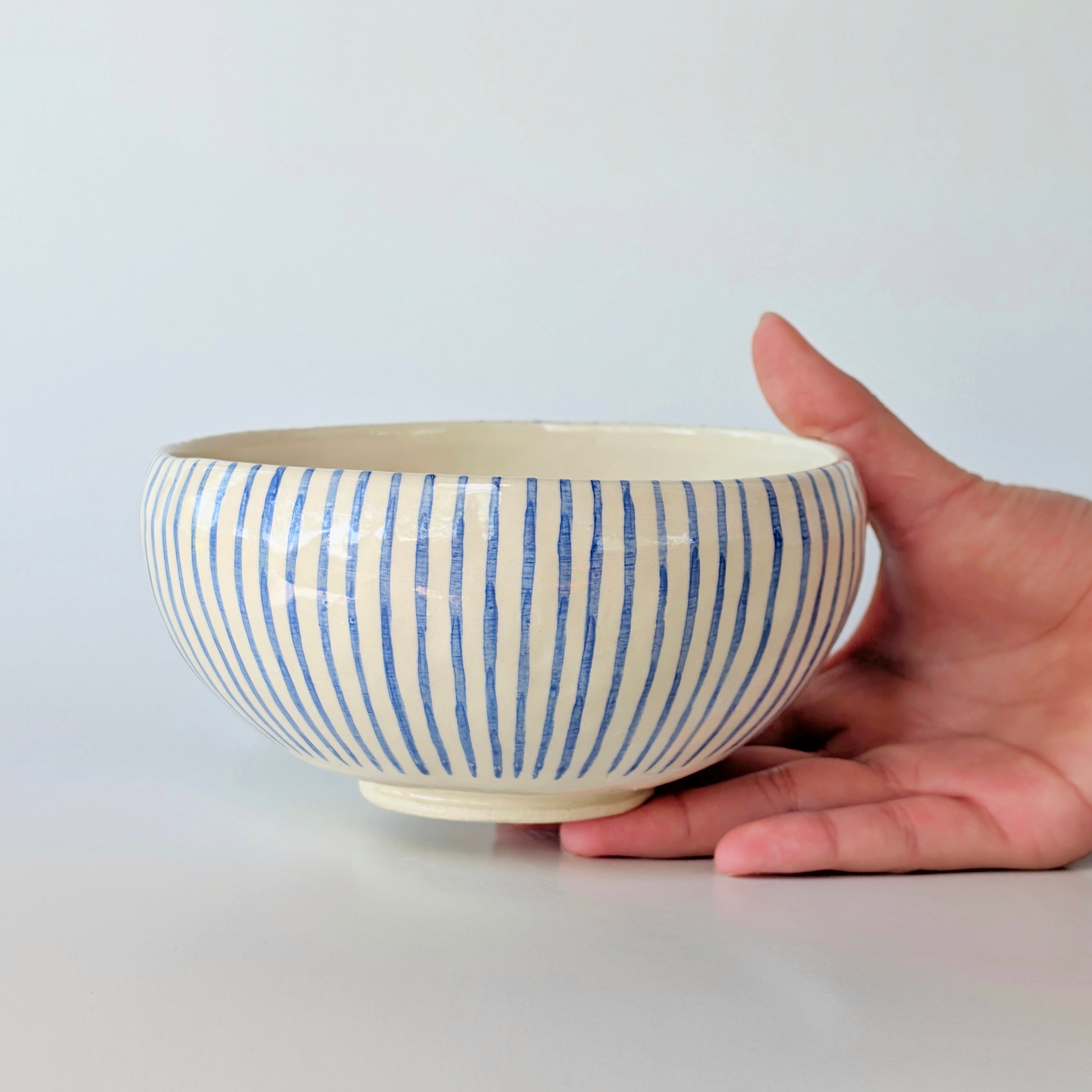 食卓に、凛とした佇まいを。選べる4色トクサ模様のご飯茶碗 大きめ