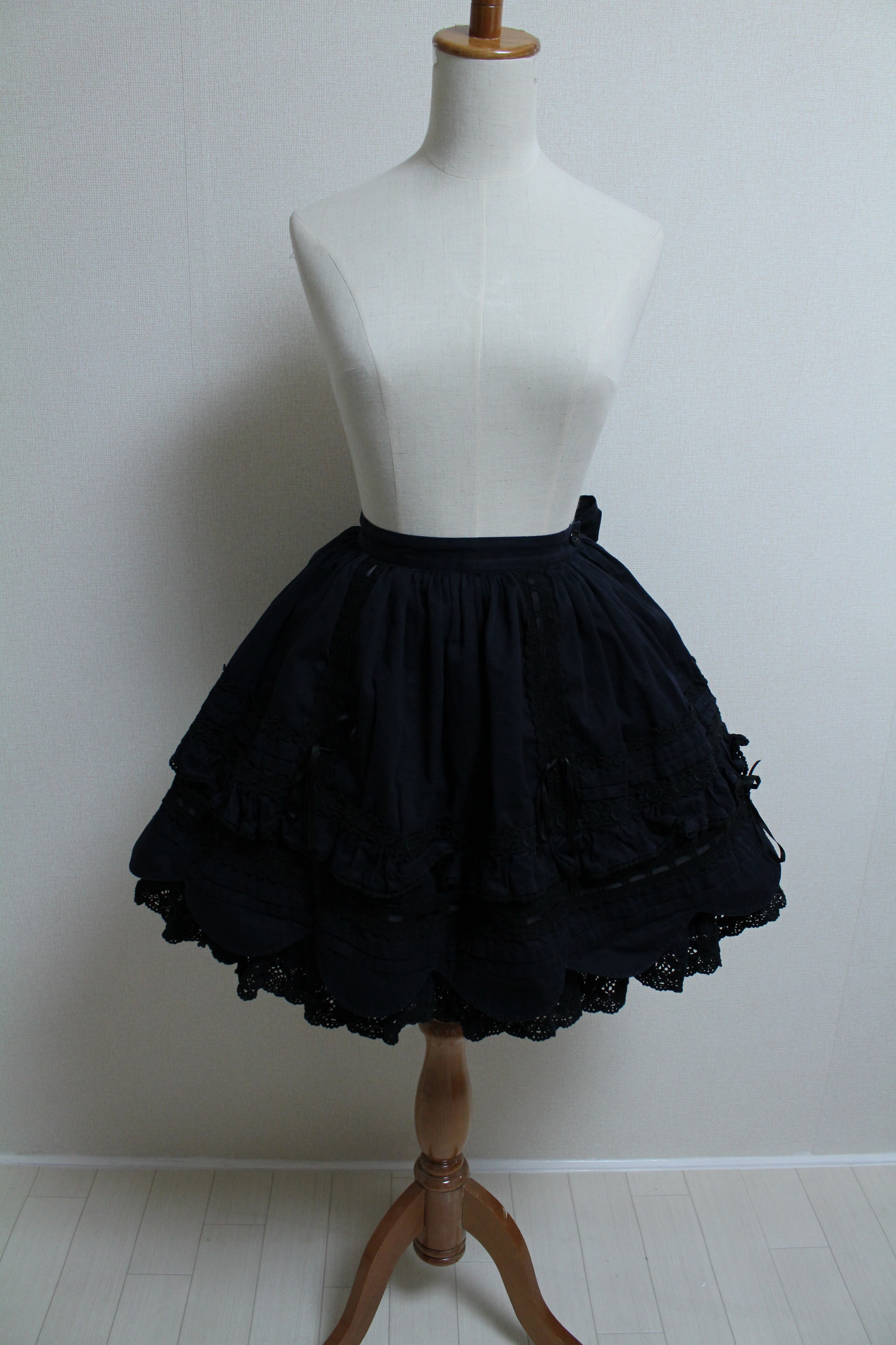 BABY, THE STARS SHINE BRIGHT 裾スカラップスカート