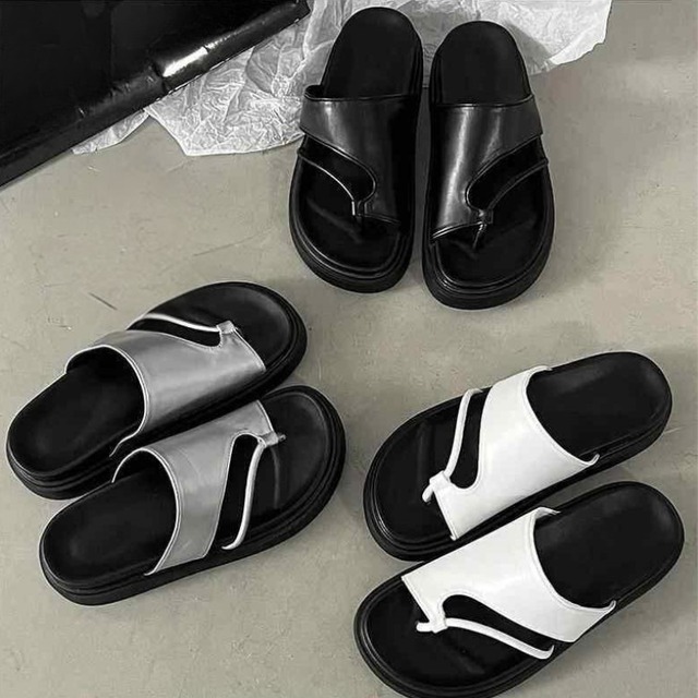 Asymmetric thong platform sandals 3 colors　V2979