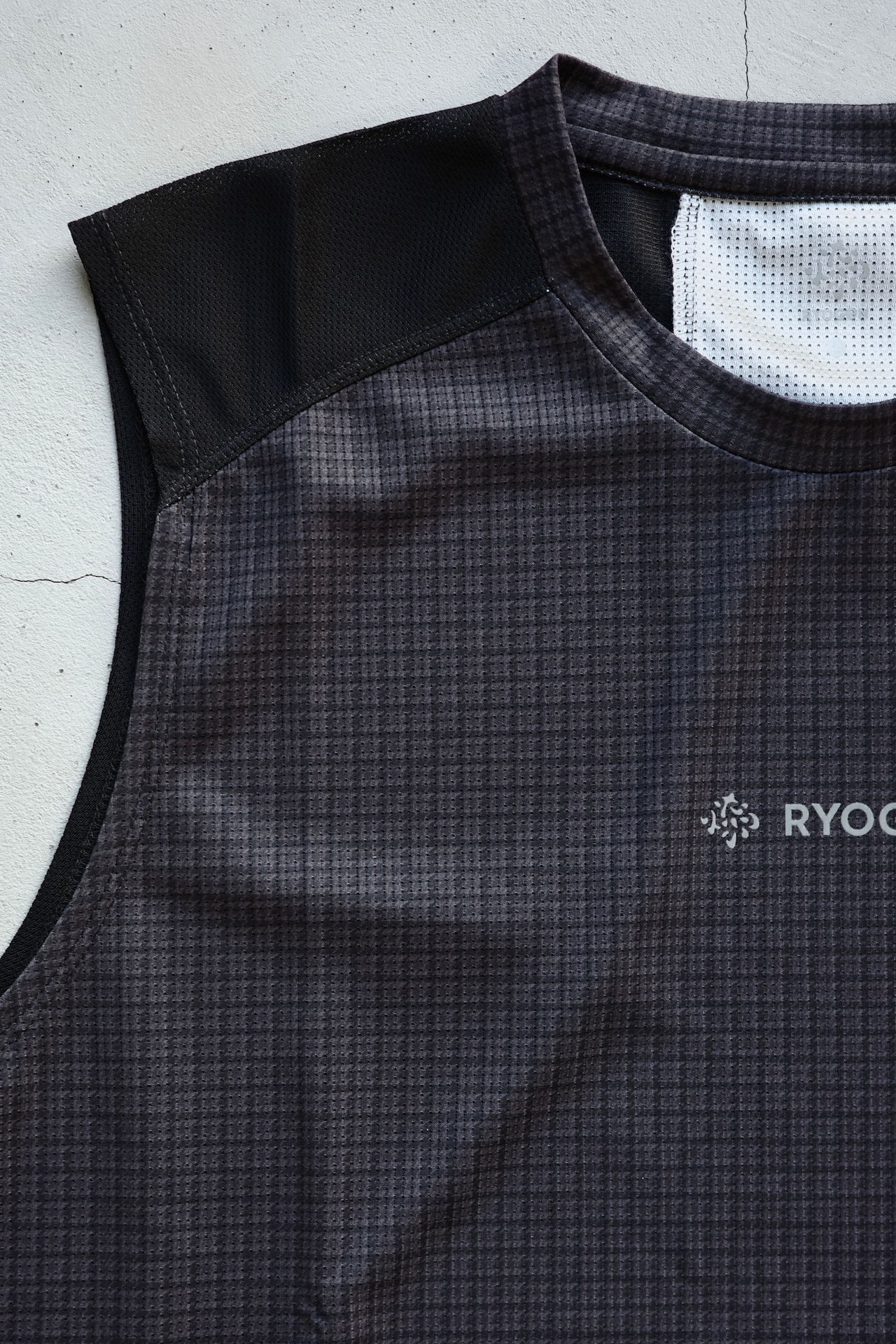 GUNCLUB SLEEVELESS / RGT-17-4