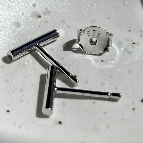 シンプルラインピアスsilver925　pi-0517-1