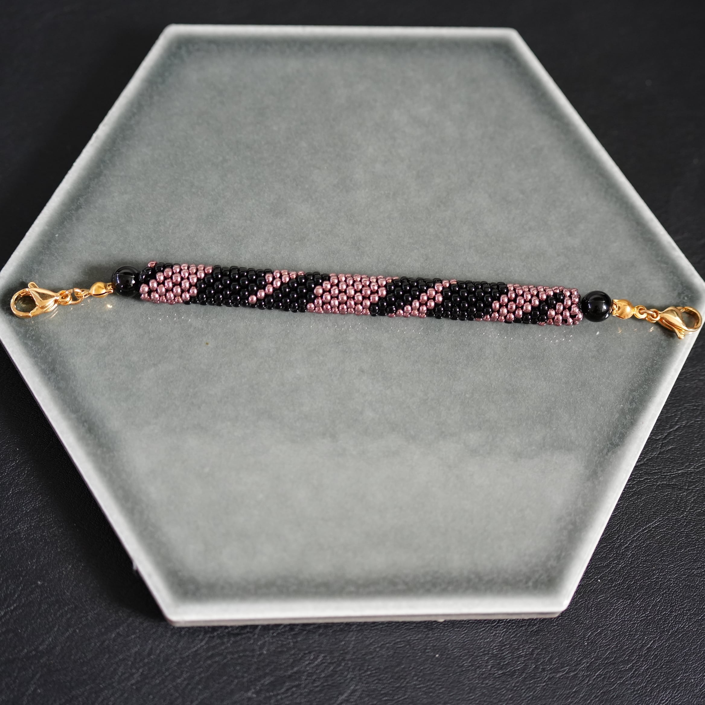 ビーズクロッシェ 羽織帯 波ブラック×ブロンズ×オニキス(天然石)