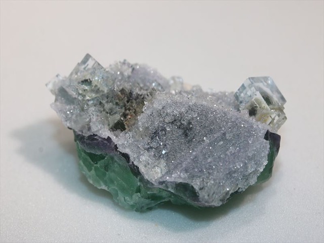 ハイクオリティ！Fluorite（Marsange Haute-Loire dept. France ）