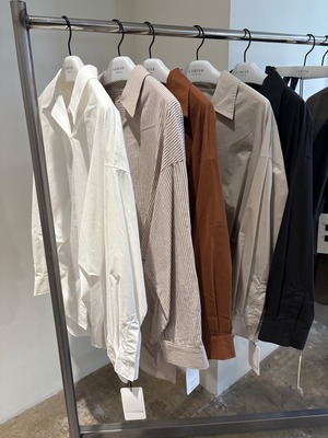 LUGIVA ビックタックシャツ　302504