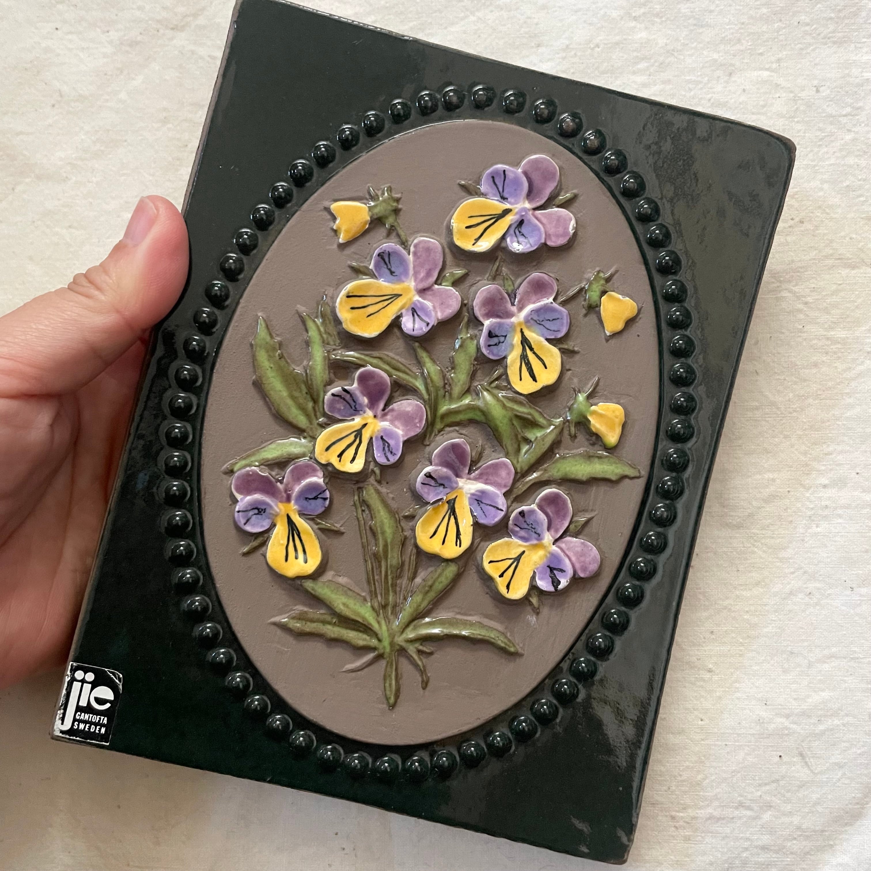 ビオラの陶板 | tsuitachi craft&brocante