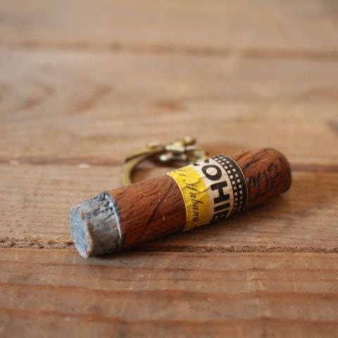 ヴィンテージCOHIBA葉巻のキーホルダー/シガーキーホルダー | .usagi