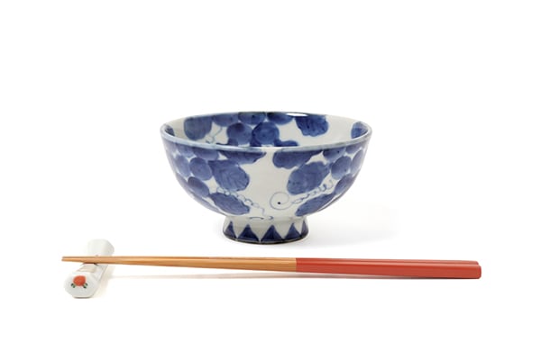 古染ぶどう ご飯茶碗（大） | 福珠窯ファクトリーショップ