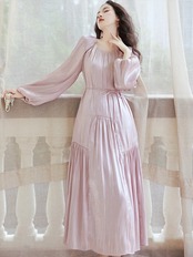 【0097】Loose Vintage Lanta Long Sleeve Dress