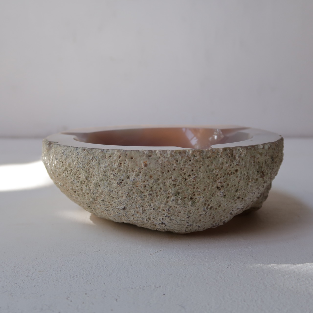 ほんのりパープルのアッシュトレイ