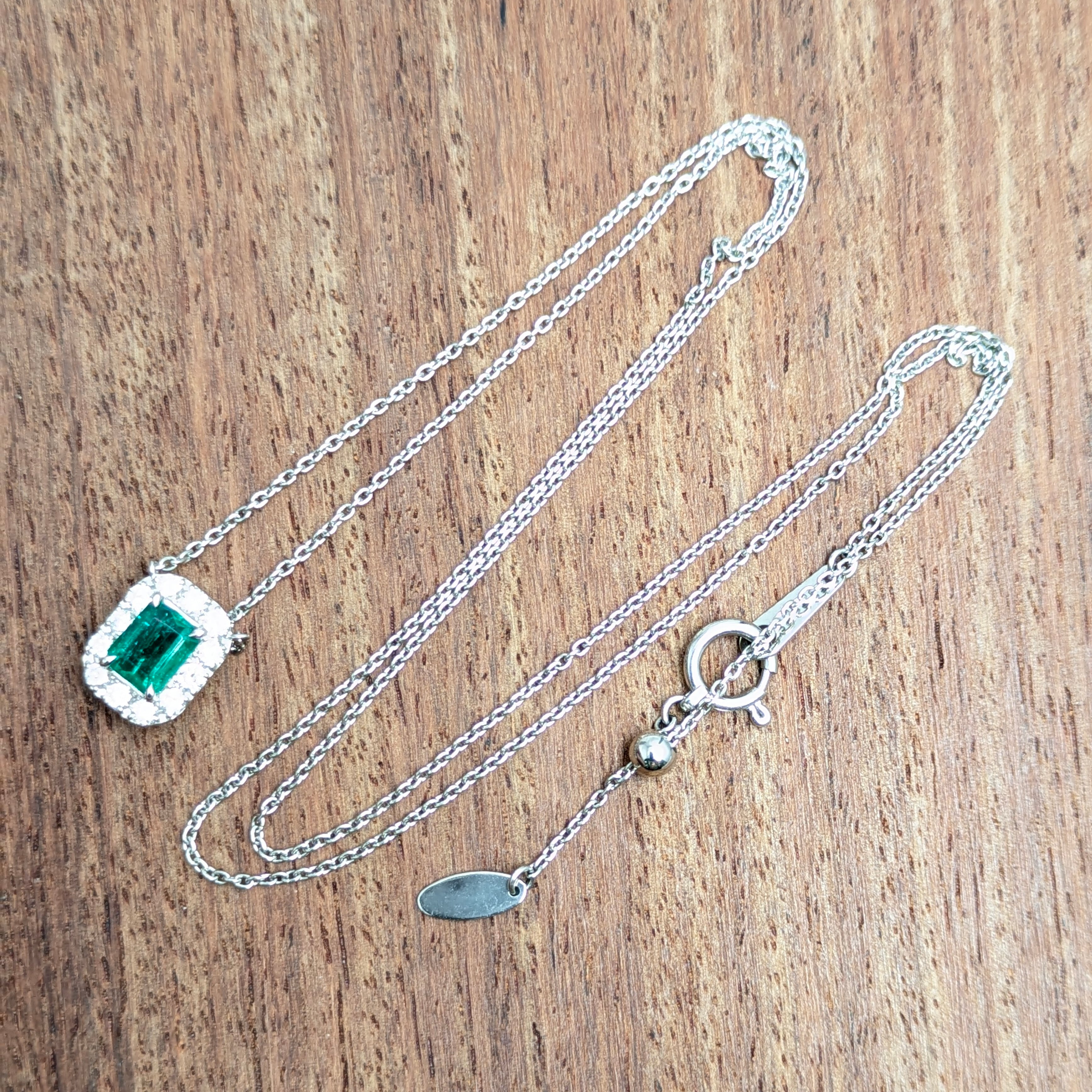 Pt900/850 エメラルド・ダイヤモンド ネックレス 品番e23-167 Pt900/850エメラルドネックレス コロンビア産 エメラルド 0.542ct