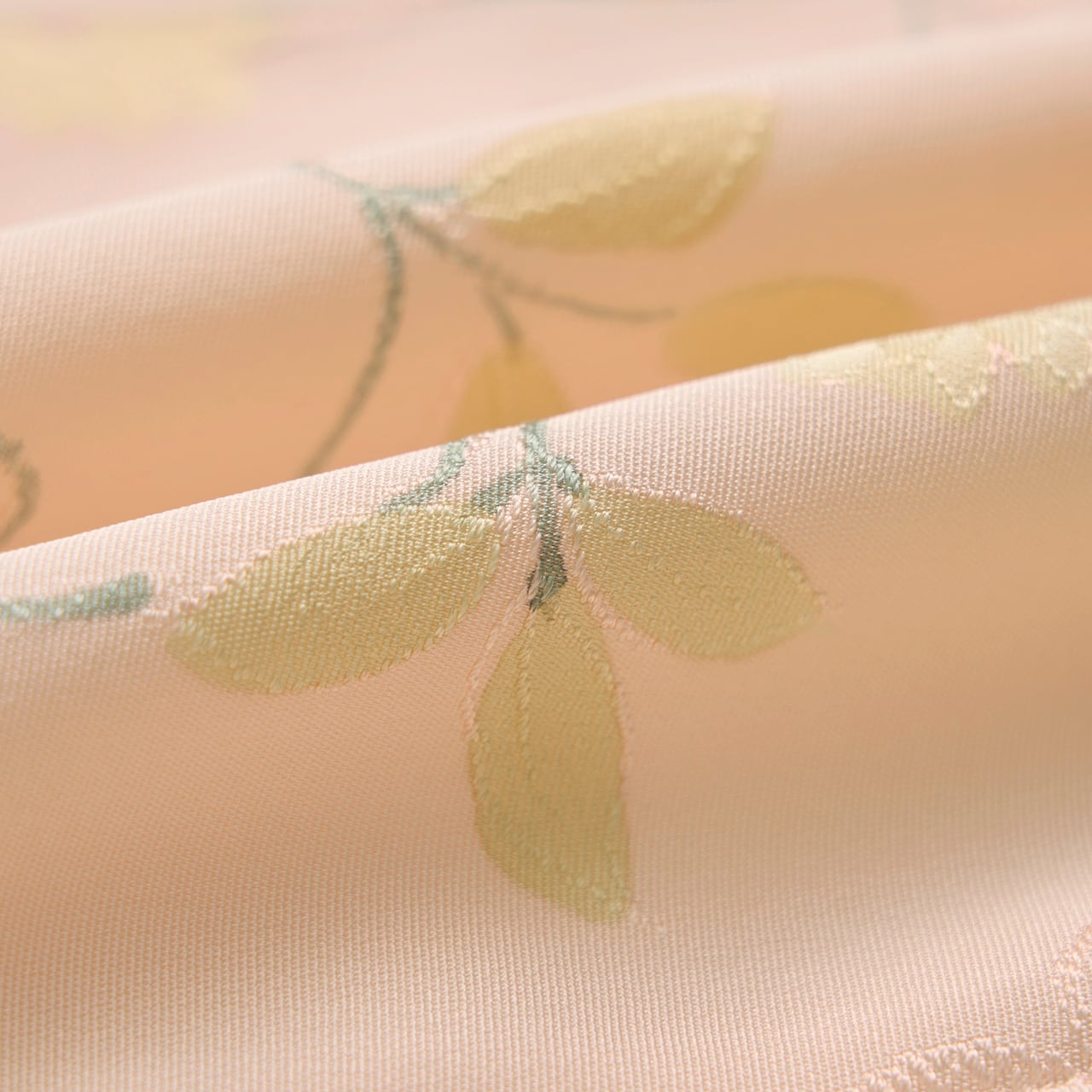 花唐草の模様 地紋起こし小紋 単衣着物【未着用品】 | かわの屋