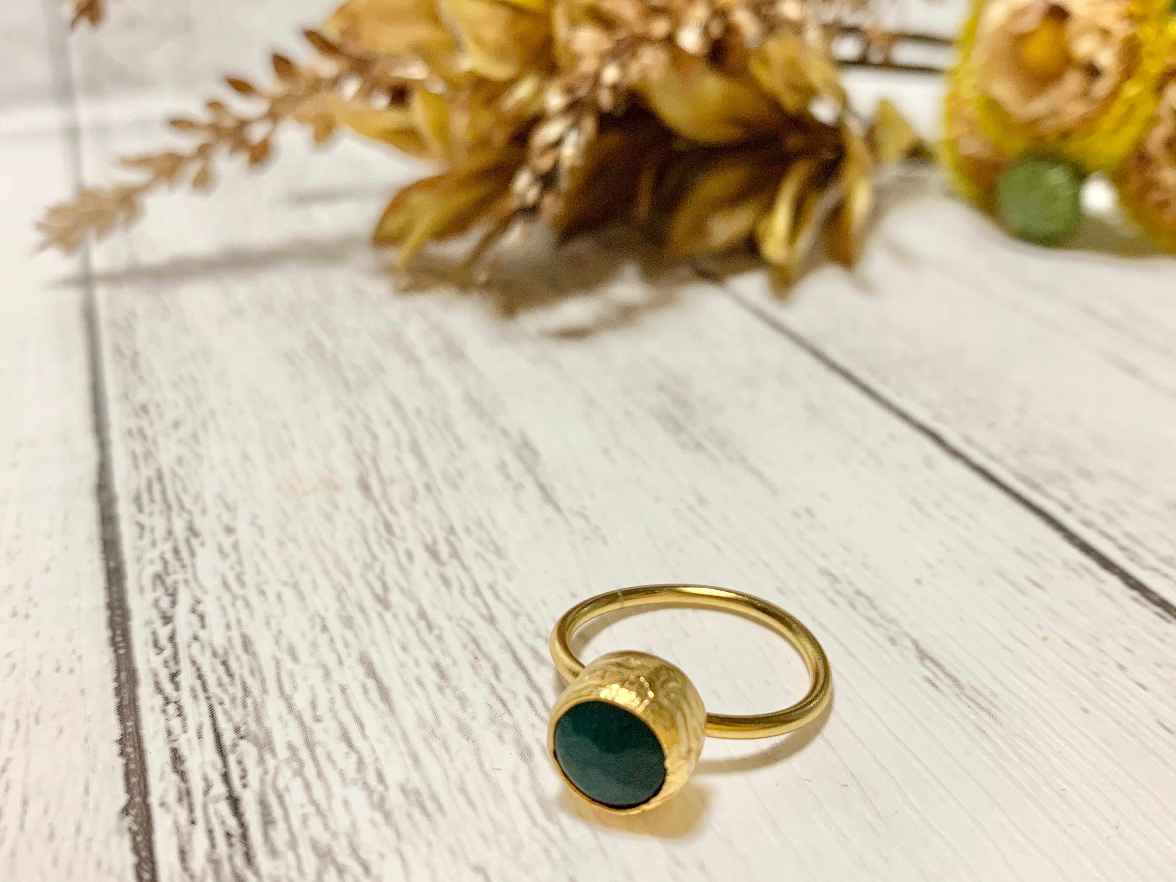 トルコ天然石リングQ