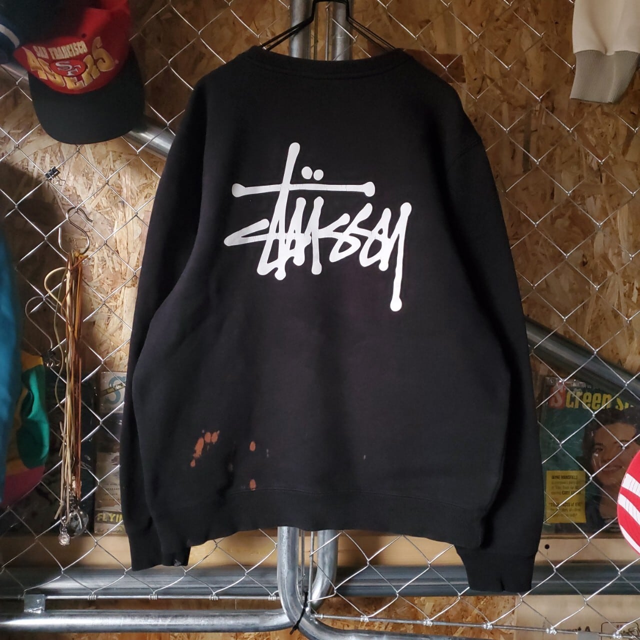 STUSSY ステューシー ビッグロゴ バックプリント スウェット STUSSY ステューシー ビッグロゴ バックプリント スウェット