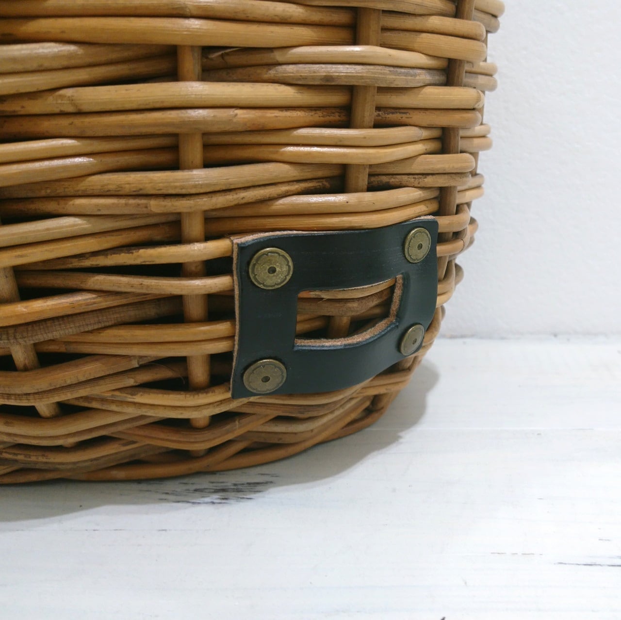 エバゴスebagos ダエンバケツカシミヤかぶせ