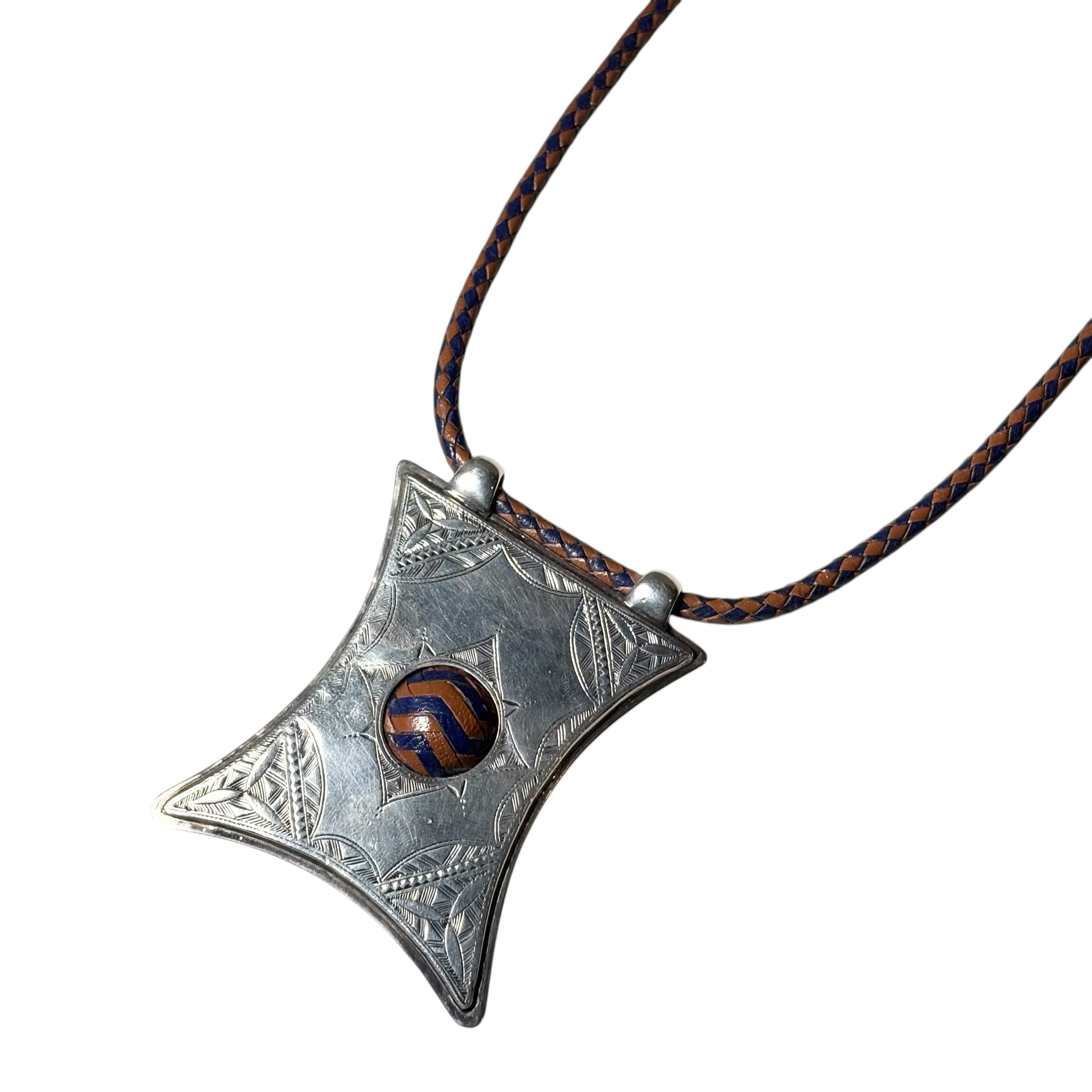 PATRICK COX silver cross pendant necklace | NOIR ONLINE