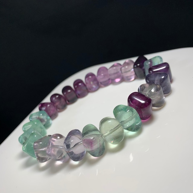 b148 スクエアフローライトブレスレット