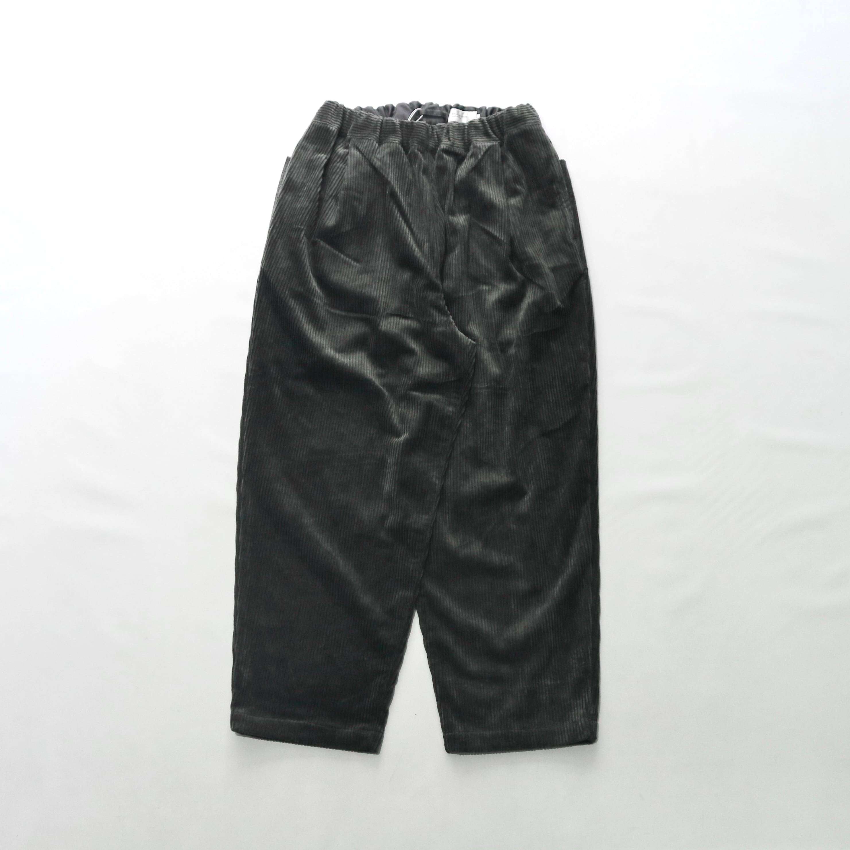 【STILL BY HAND スティルバイハンド】CORDUROY TUCK TAPERED EASY PANTS コーデュロイタックテーパードイージーパンツ PT03253 (3COLORS)