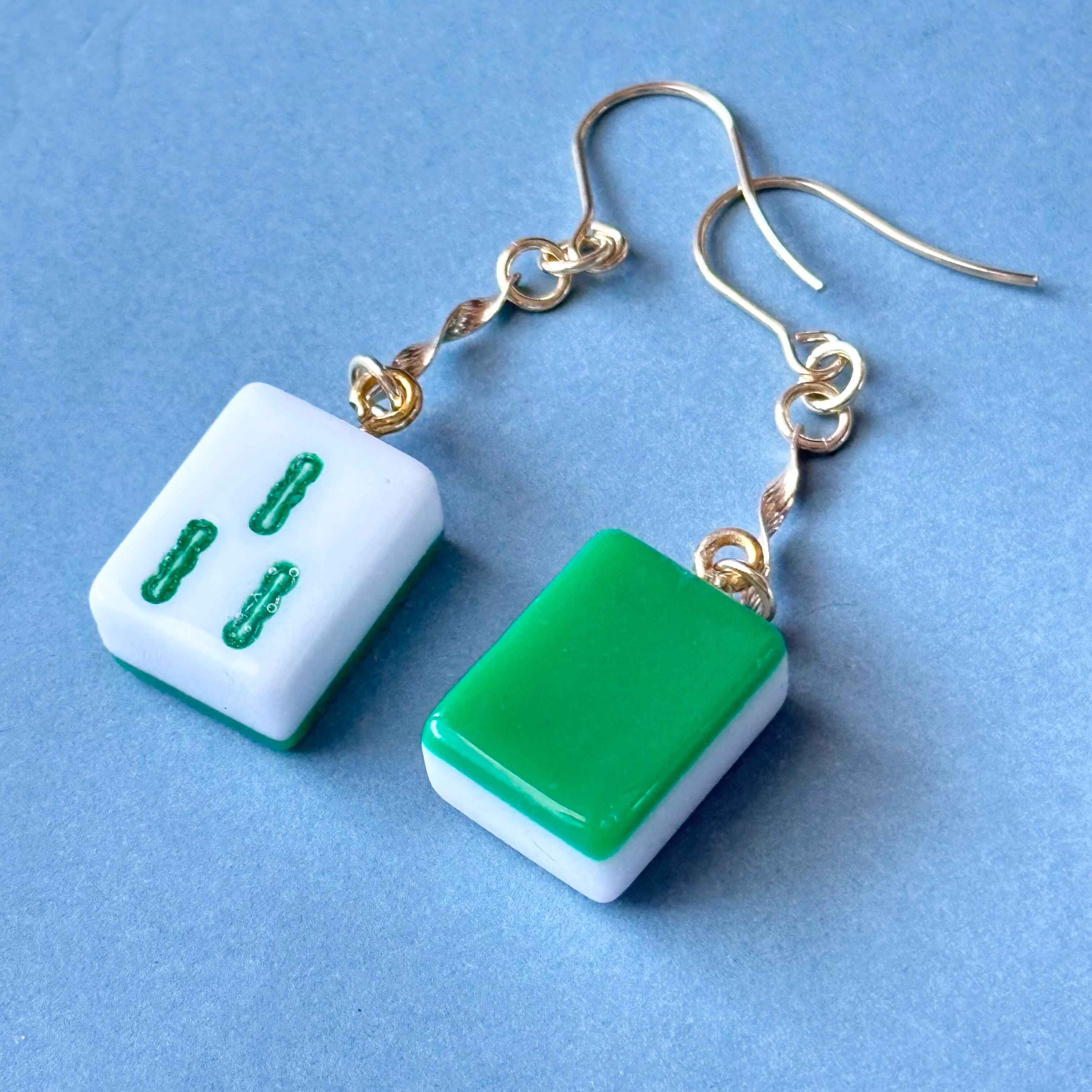 ❁索子❁ミニ﻿麻雀牌ピアス、イヤリング(232) | ハンドメイドpino