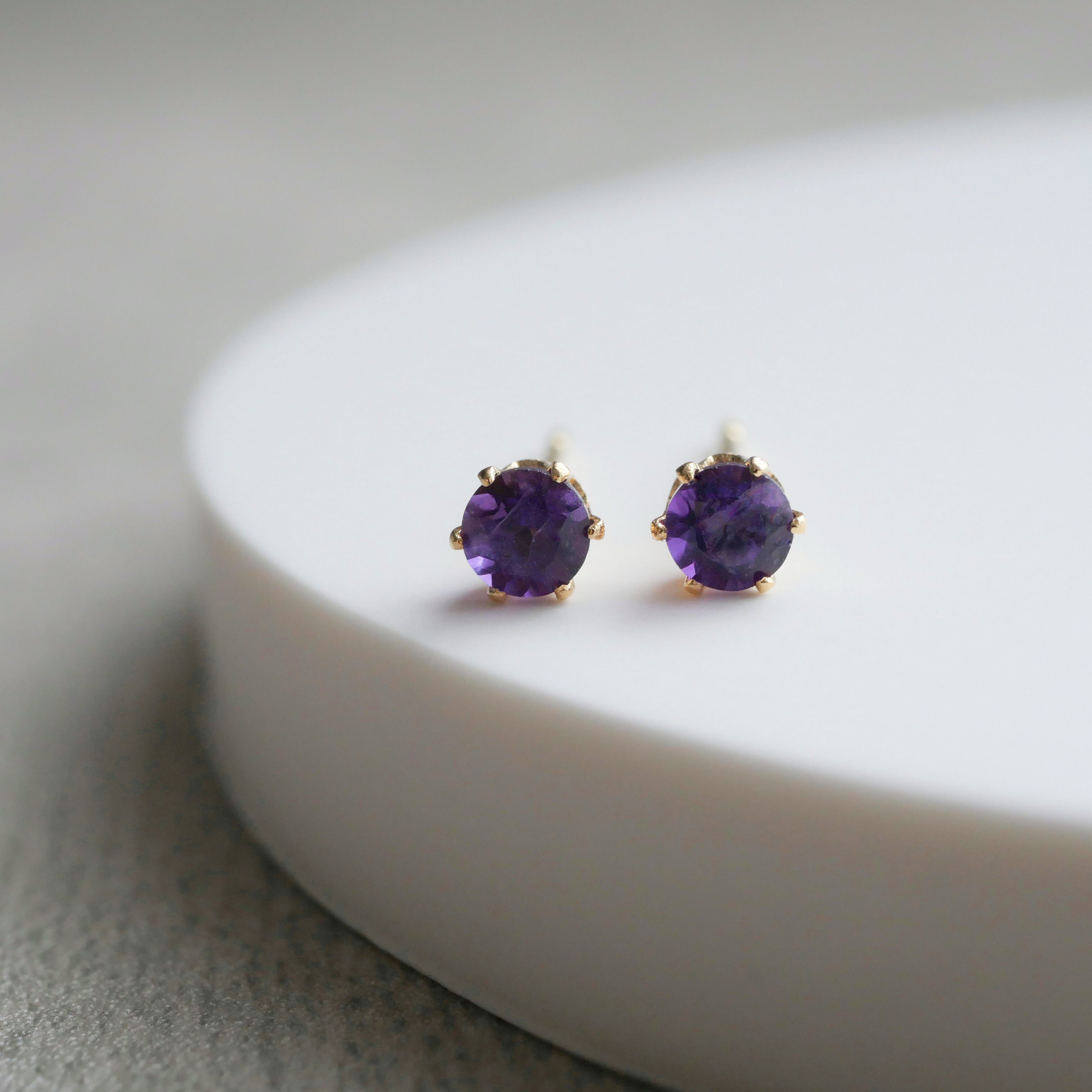紫の輝き】アメジスト 一粒ピアス 3mm 2月誕生石 サージカル