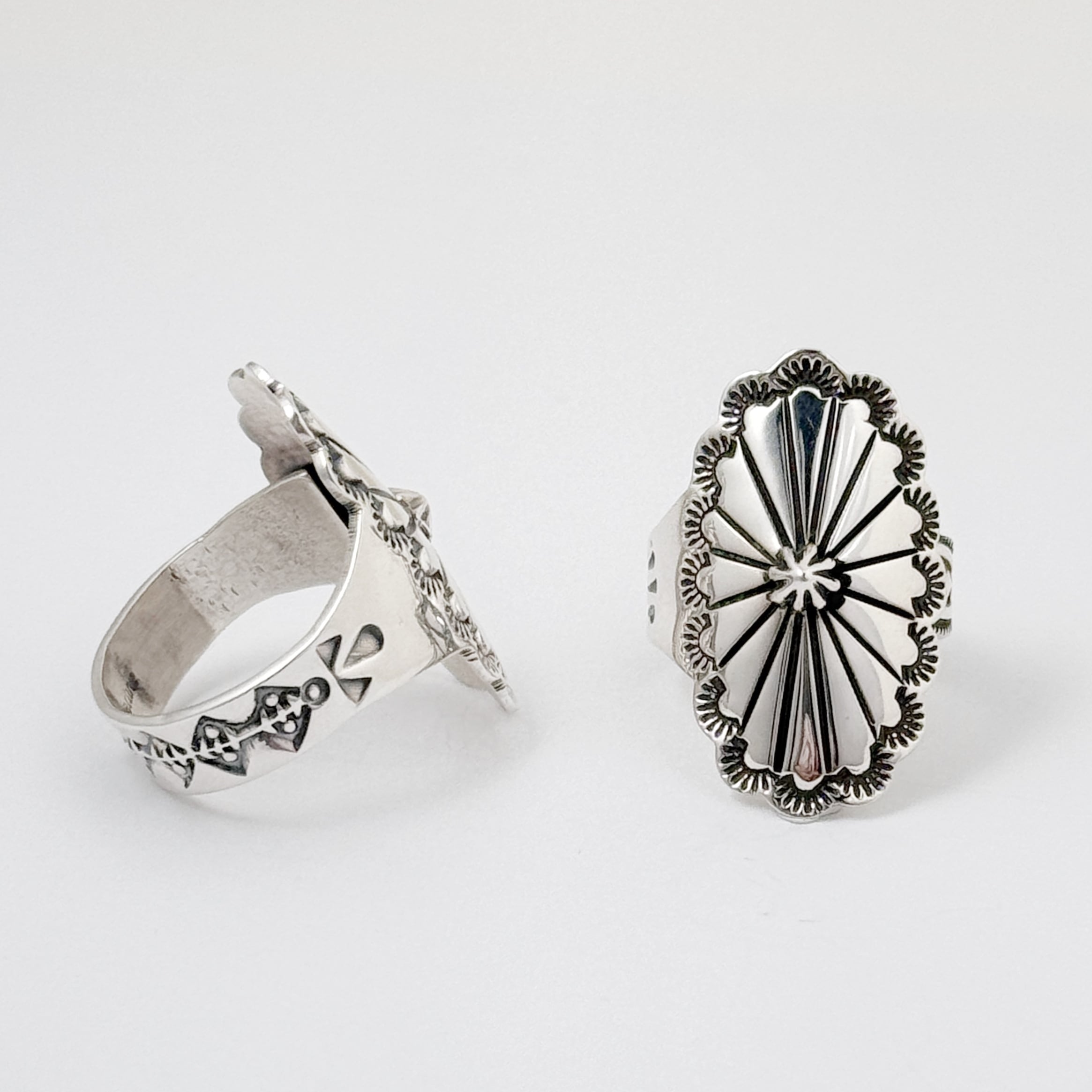 《 Indian Jewelry》 ナバホ フリーサイズ リング 指輪 アポロコンチョ / ハート / ダイヤ