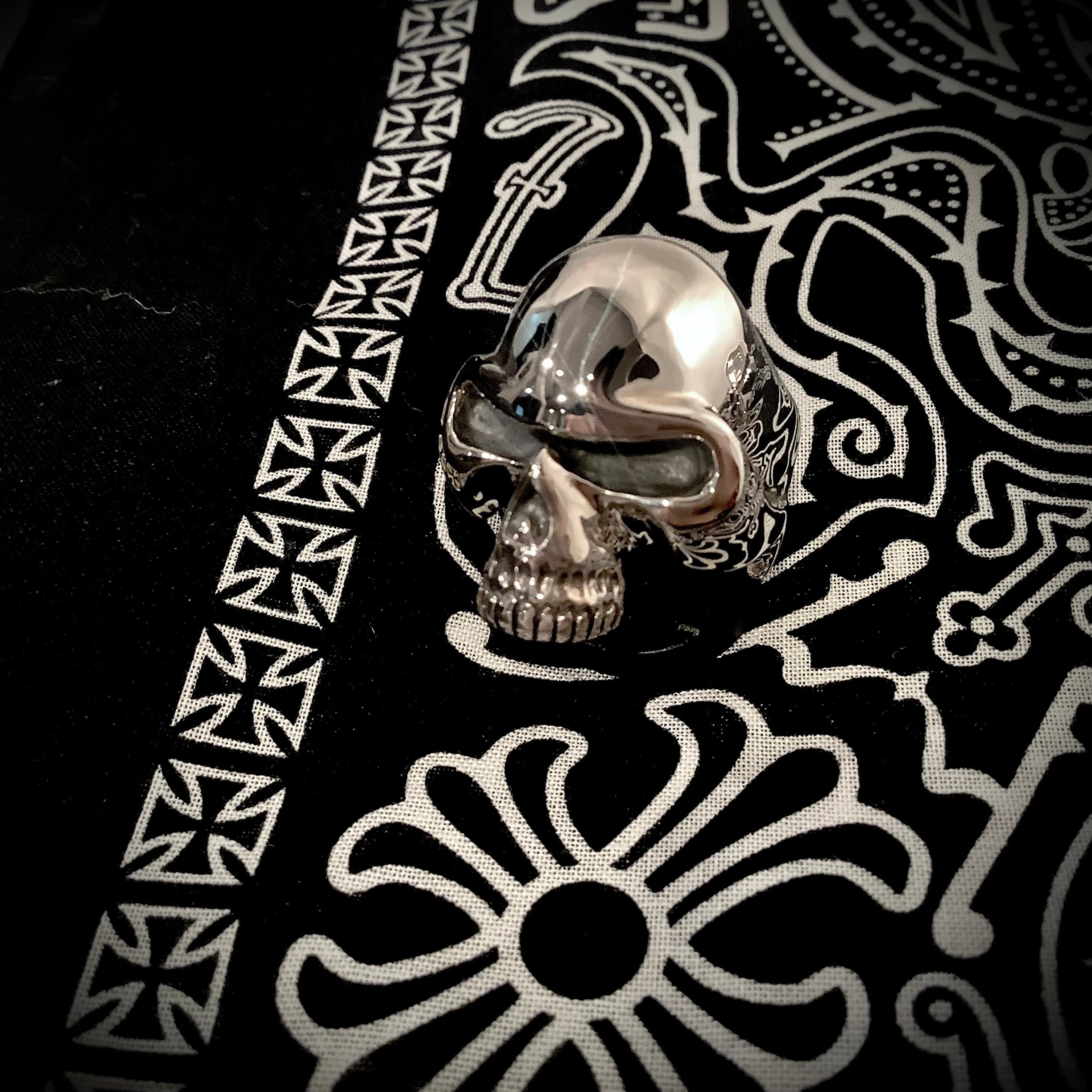 g*m様 THIRTEENDESIGNS EVOLUTION SKULL RIN THIRTEENDESIGNS サーティーンデザインズ EVOLUTION SKULL RING