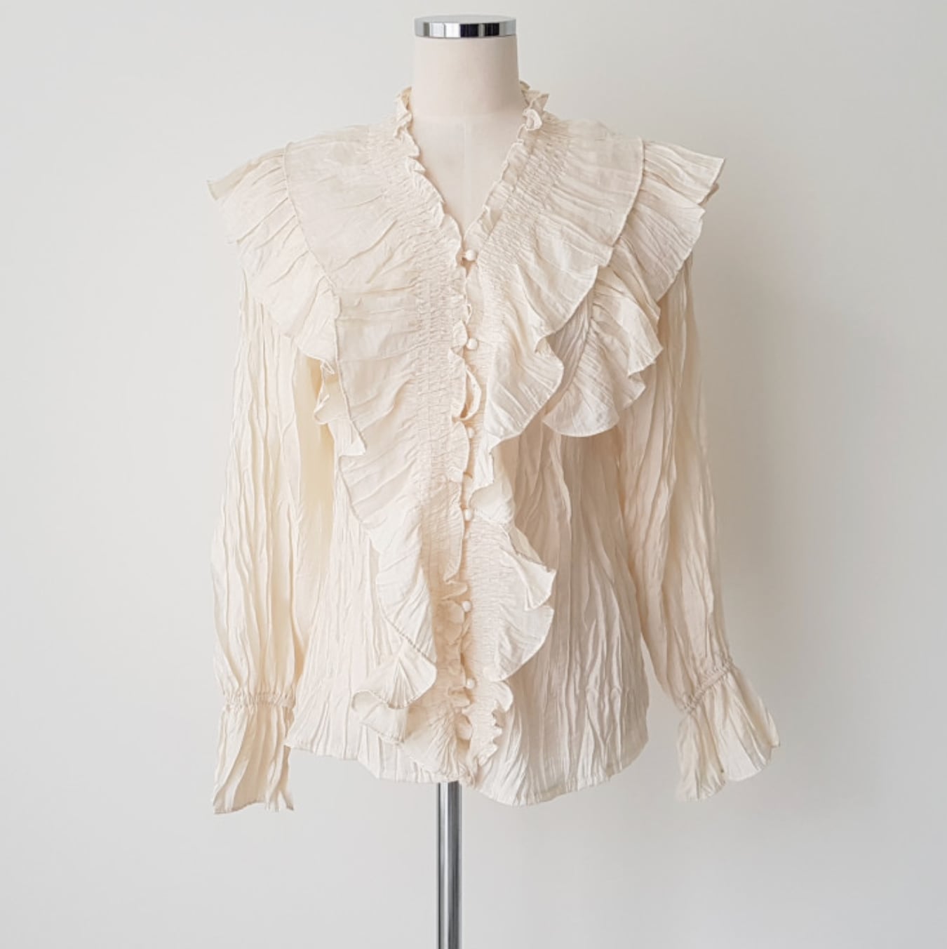 V neck frilled blouse
