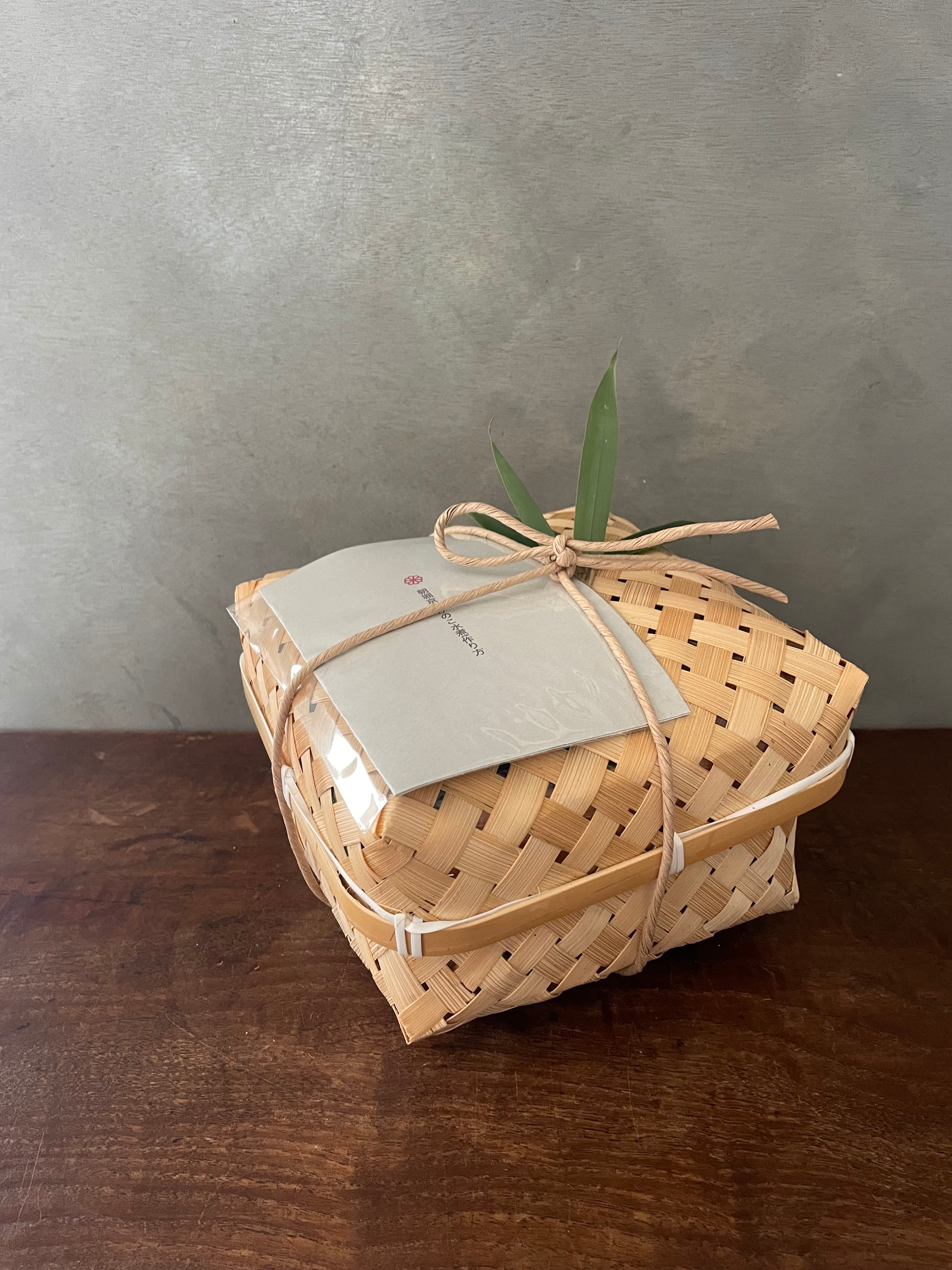 期間限定】京たけのこ竹籠（蓋付き）中小約1.5kg 日時指定不可 | 根蕈