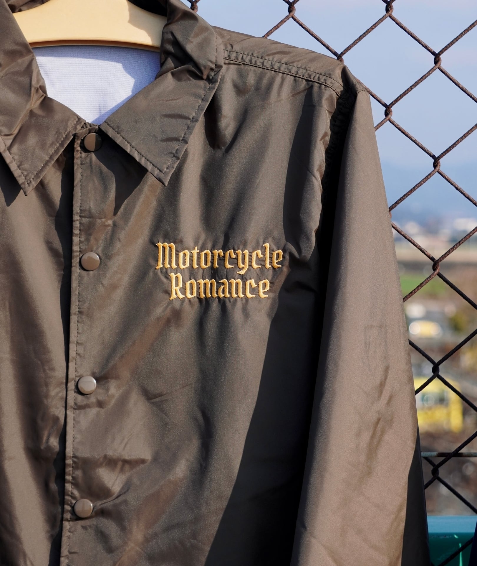 BROWN】NYLON COACH JACKET | COCOROY
