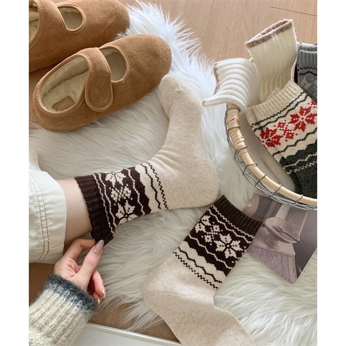 ソックス ノルディック柄 4足セット レディース 韓国 靴下 秋冬 暖かい 厚手 おしゃれ 大人 かわいい カジュアル レトロ ルームソックス 冷え対策 柔らかい 伸縮性 大人可愛い 大人女子