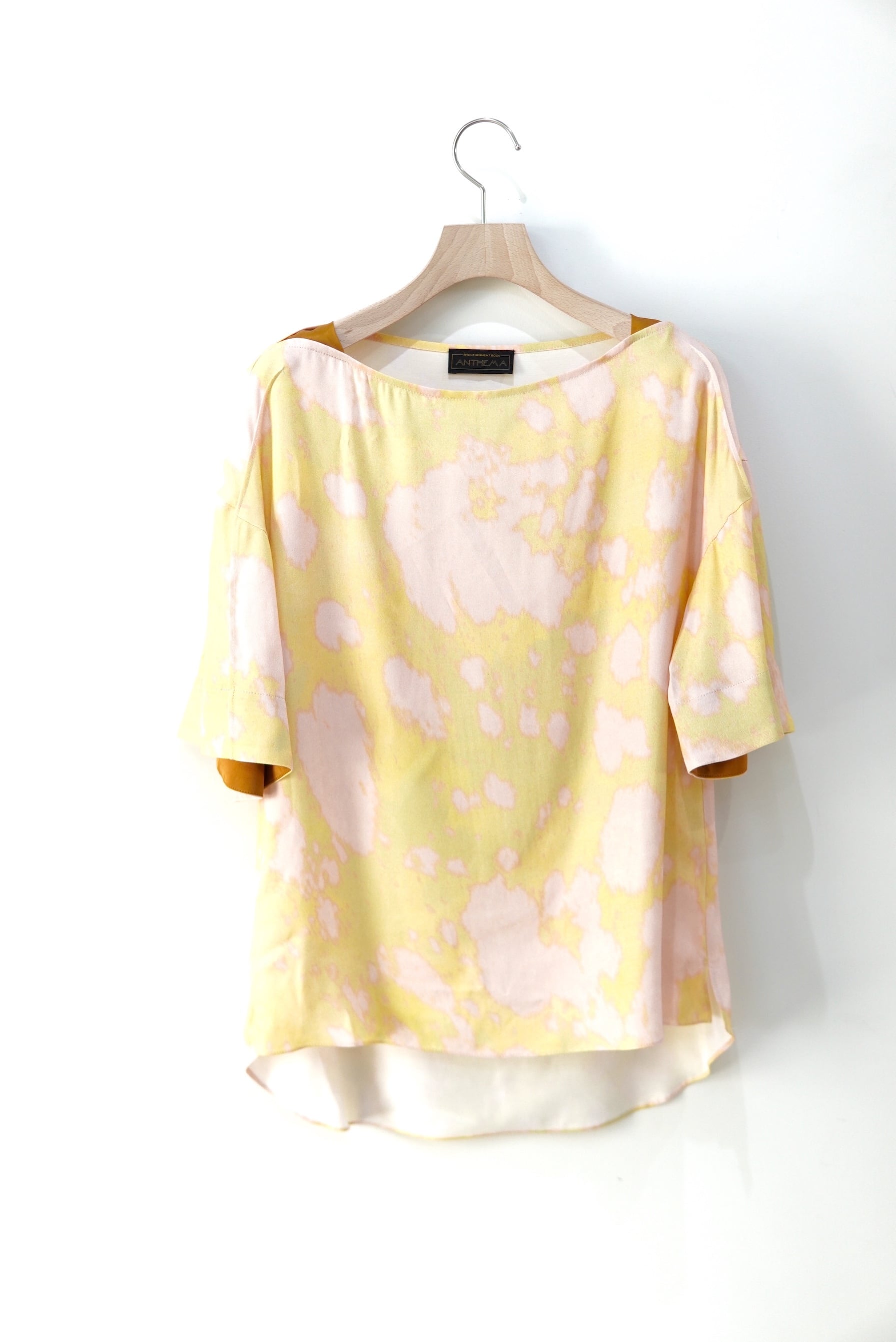 ANTHEM A / LAYER PATTERN PRINTED S/S TOPS