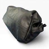 【BOTTEGA VENETA】ボッテガヴェネタ "THE CHAIN POUCH" レザー ショルダーバッグ