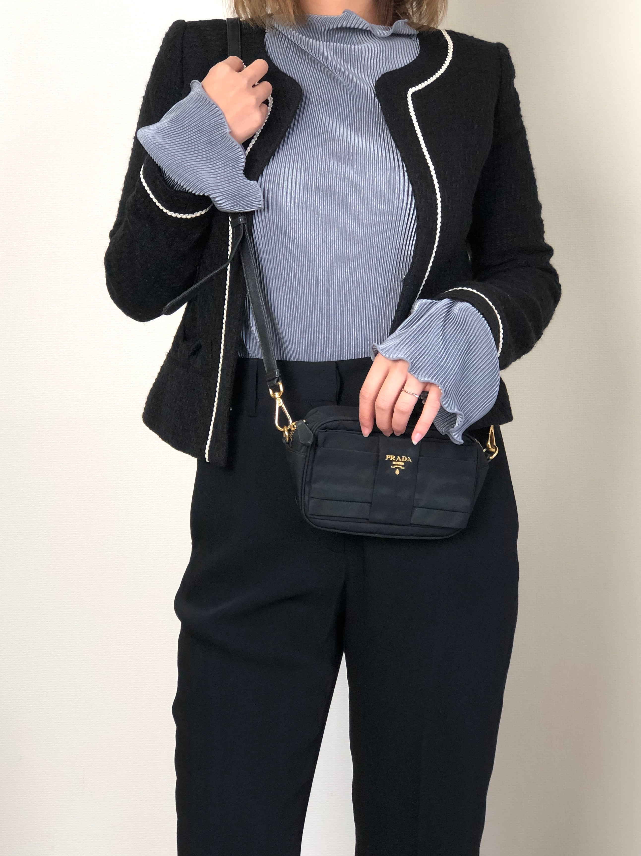 PRADA プラダ ショルダーバッグ ブラック ロゴ ナイロン ミニバッグ vintage ヴィンテージ オールド xg8z8w