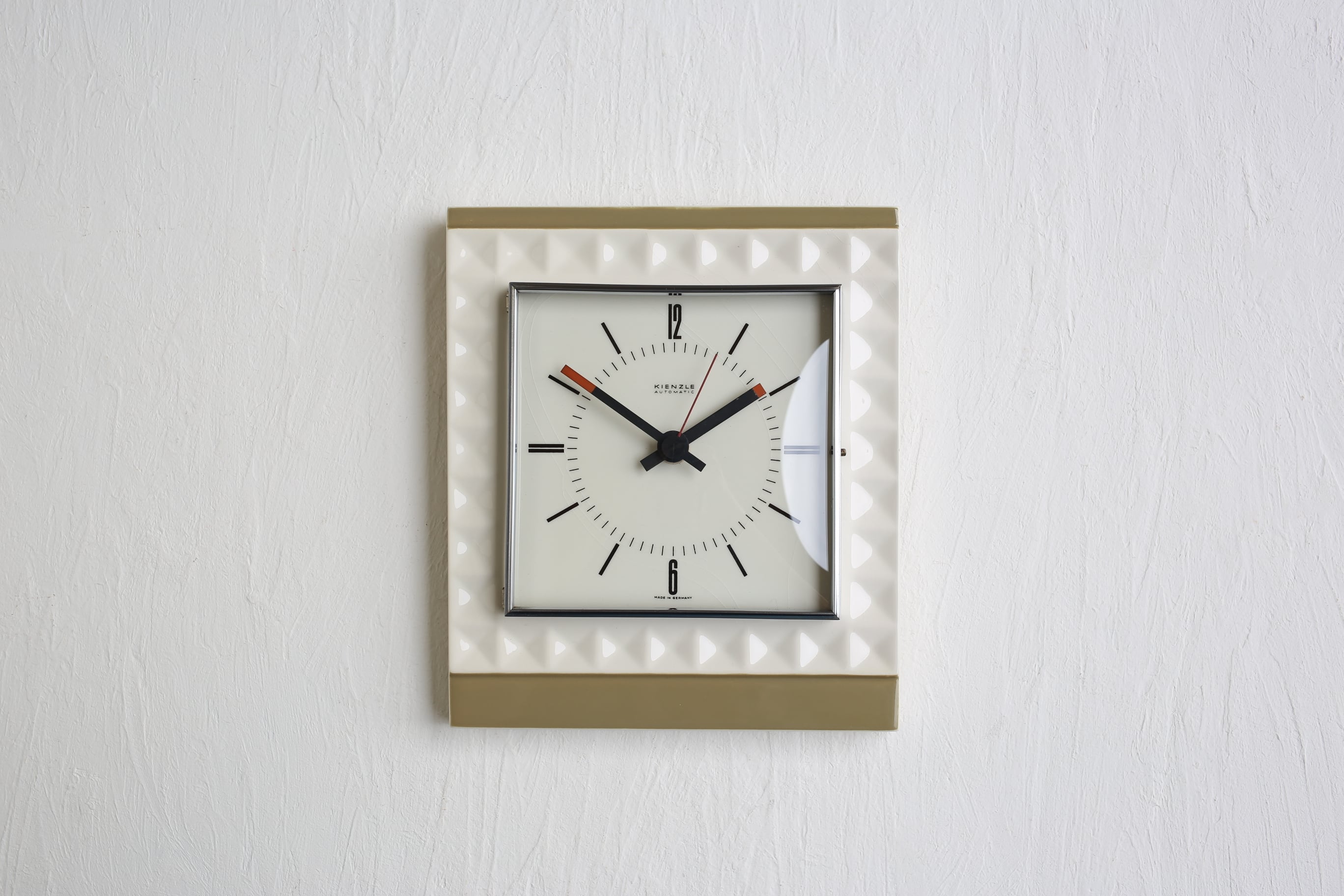 東欧 ドイツ ヴィンテージ 陶器 壁掛け時計 - 掛時計/柱時計