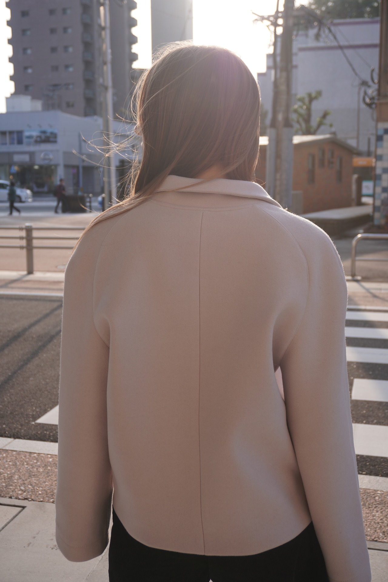 ウクライナ産カシミヤ100% 手刺繍ジャケットコート（白） - 16