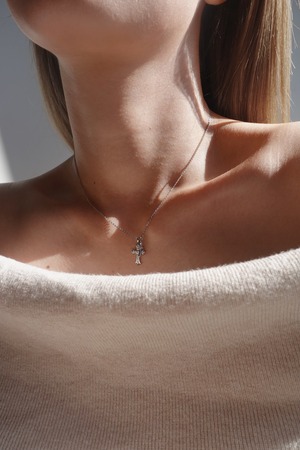 10/18(土)数量限定発売  Twin Crosses Necklace