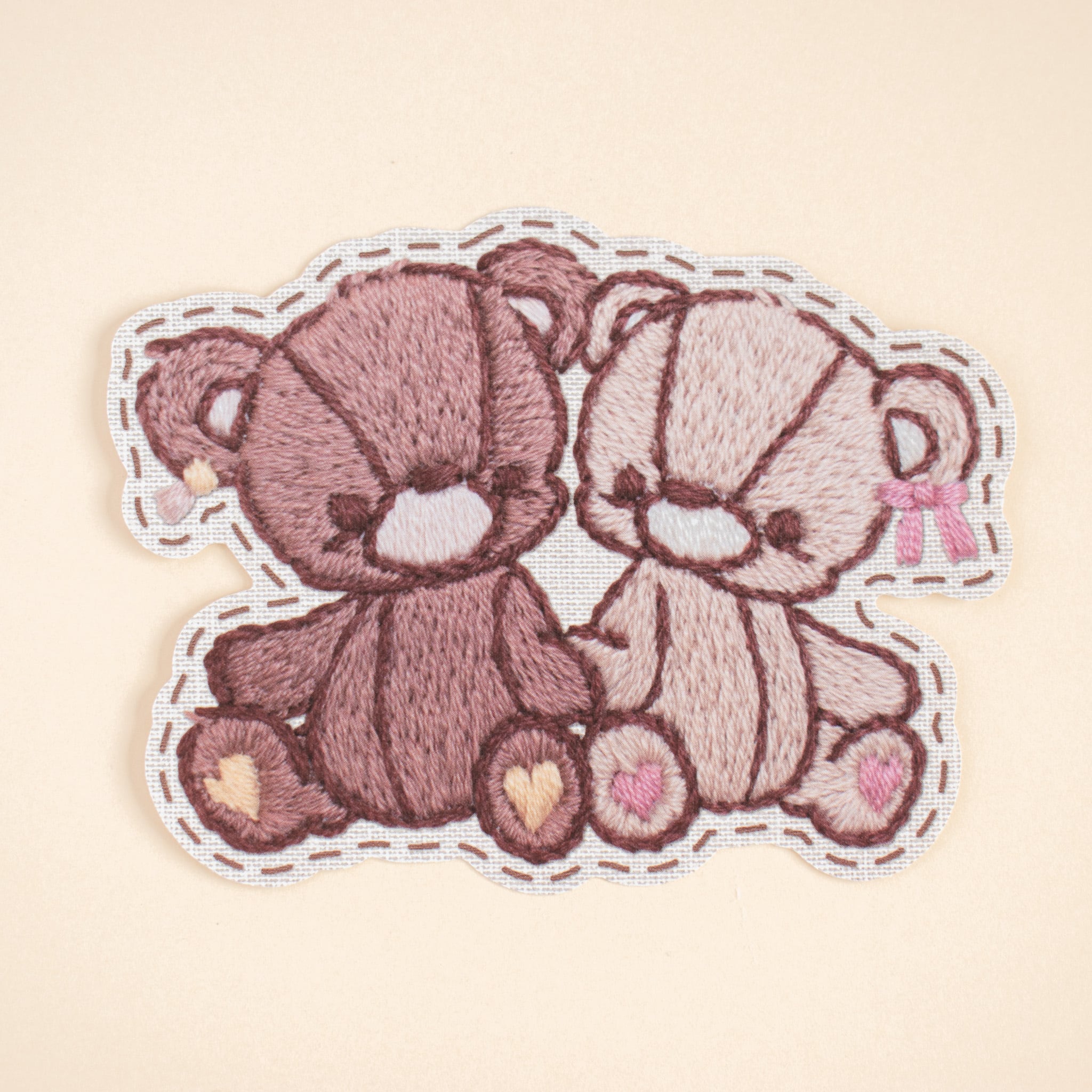 ダイカットメモ - ワッペン風メモ テディベア(くま) / 刺繍イラストNo