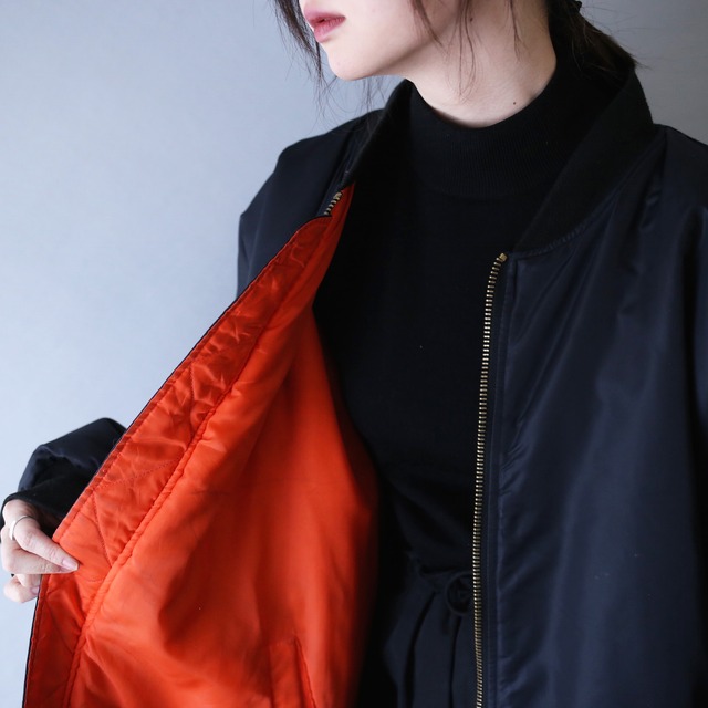 "reversible" black × orange over silhouette type MA-1 bomber jacket