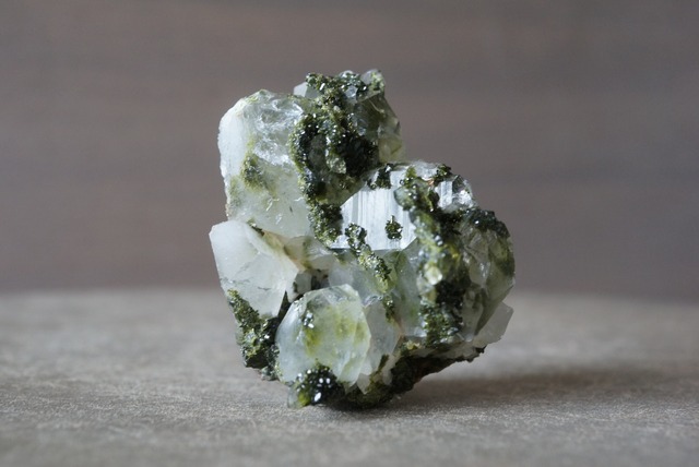 トルコ産エピドート/クォーツ ⑩ Epidote / Quartz 1568