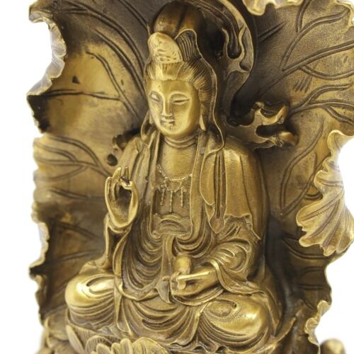 観音菩薩』蓮の葉 在銘 仏像 銅製 15cm
