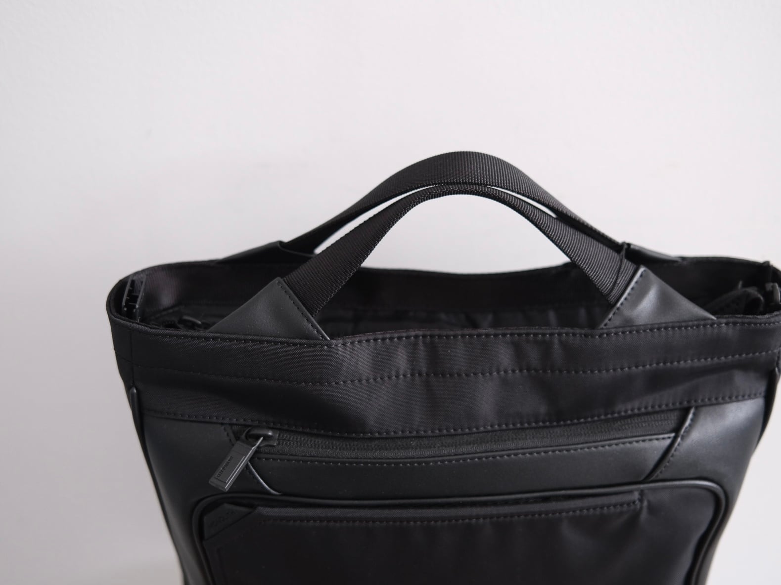 MONOLITH “ TOTE OFFICE M “ | Lapel online store