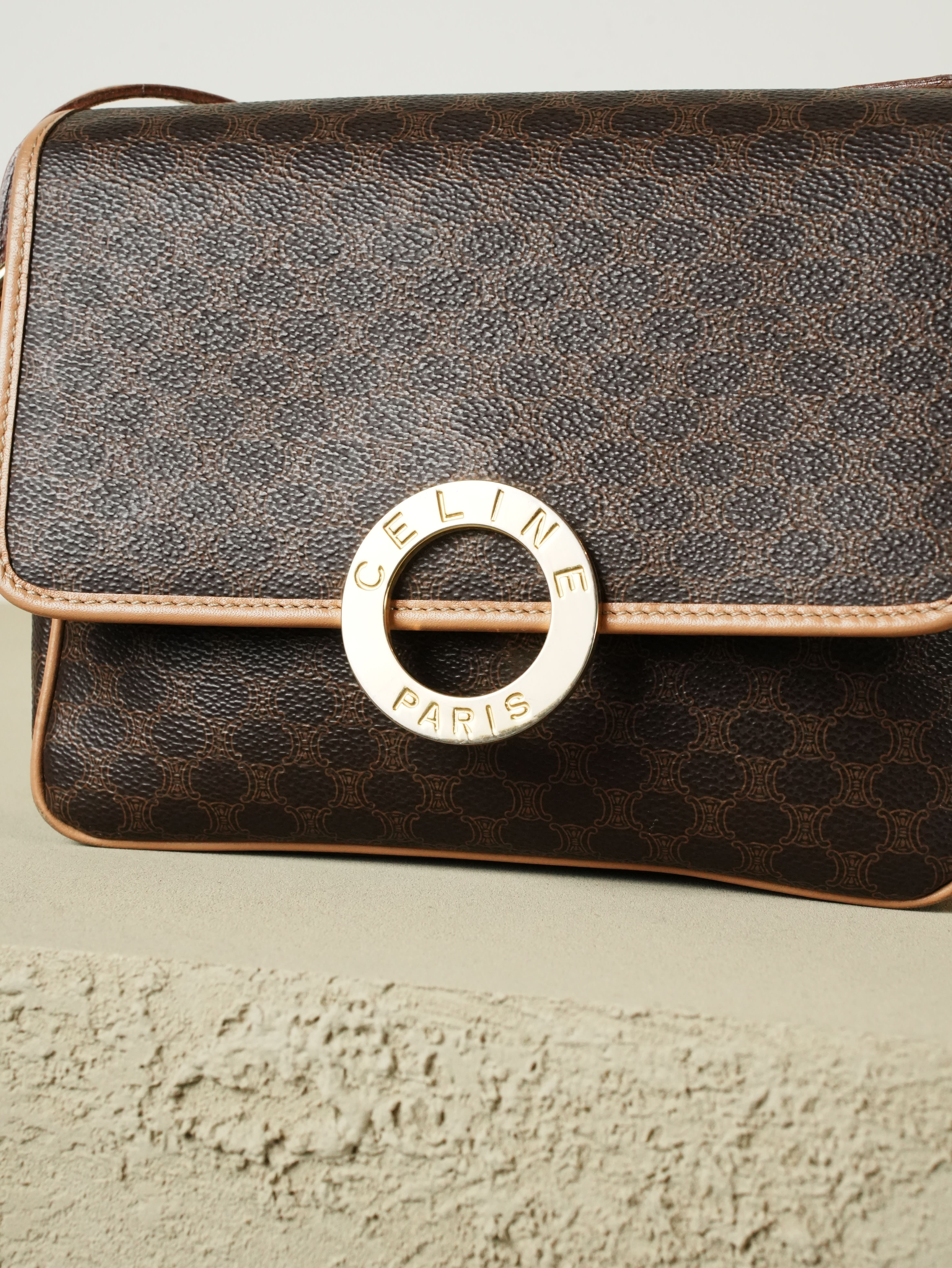 CELINE セリーヌ マカダム柄 サークルロゴ ショルダーバッグ | Raum