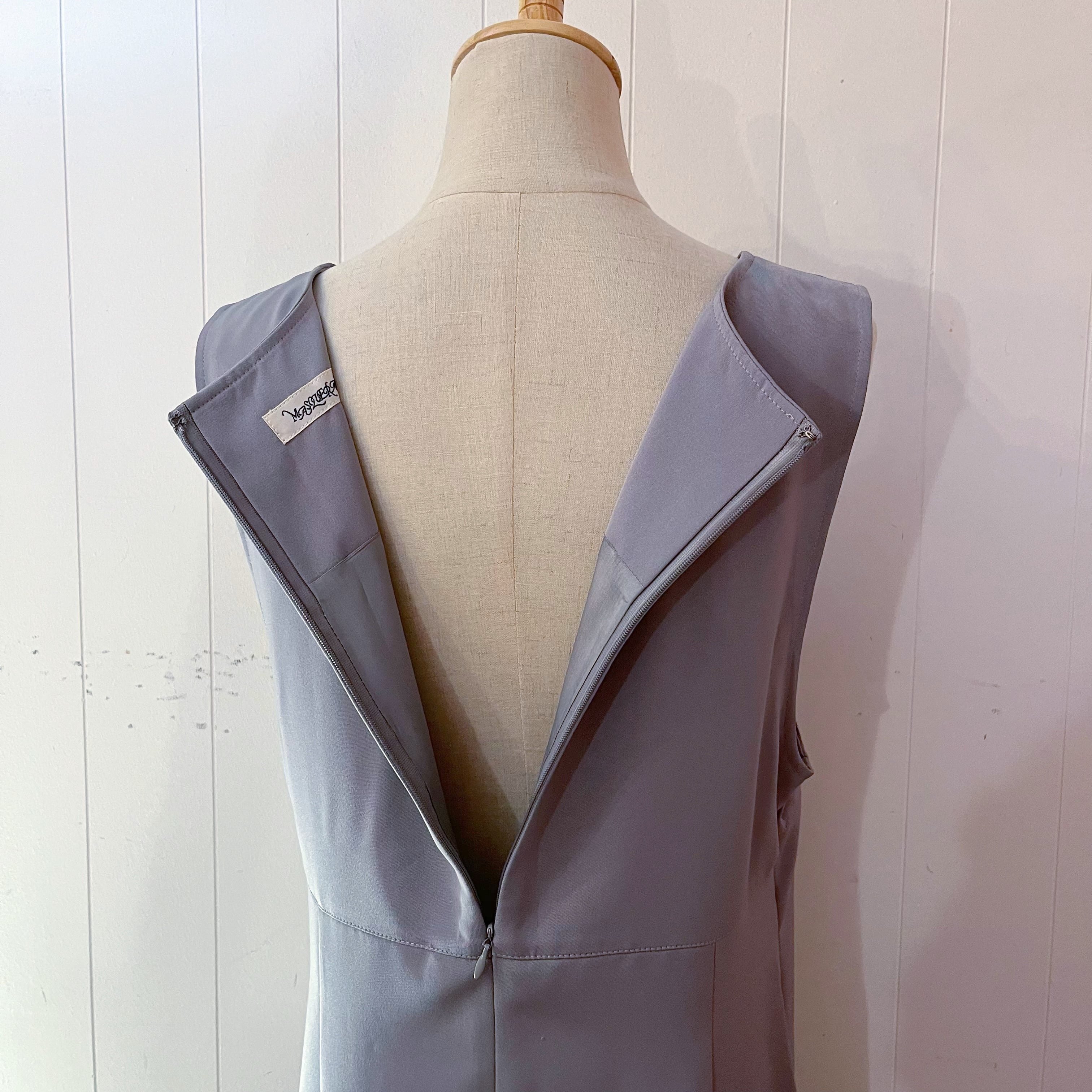 removable pocket gray jumper skirt