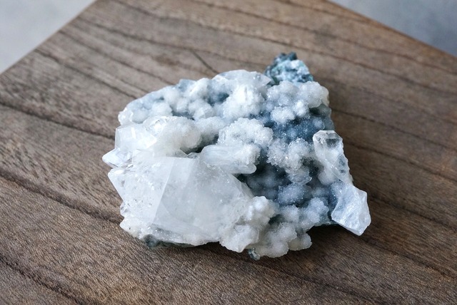 ダイアモンドアポフィライト/ブルーカルセドニー 2 　Apophyllite / Chalcedony