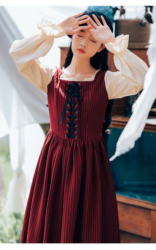 ロング丈ワンピース 可愛い レディースファション お姫様 S M L ラウンドネック 長袖 着痩せ 合わせやすい レトロ ワインレッド 赤い Elegant