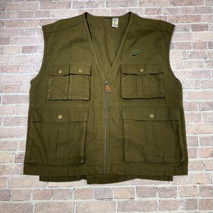 OLD NIKE MULTI POCKET VEST